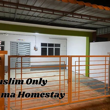 Uzma Homestay Kuala Sg Baru, Melaka